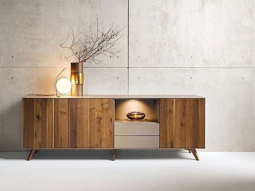 Anrei Puro Lowboard mir Riegellösung