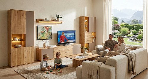 Anrei Puro Wohnwand mit Sideboard und Vitrine in Asteiche und Farbglas